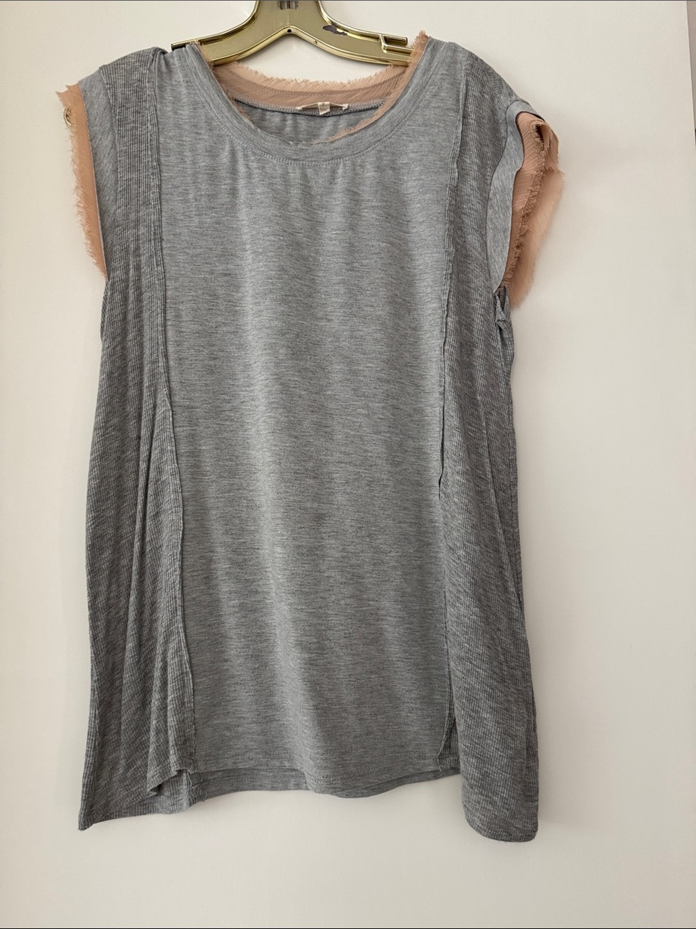 Women’s Gray Sleeveless Layered Tank with Peach Trim
